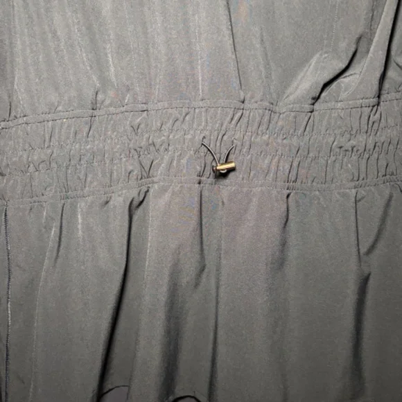 Lululemon Jacket - Picture 6 of 8